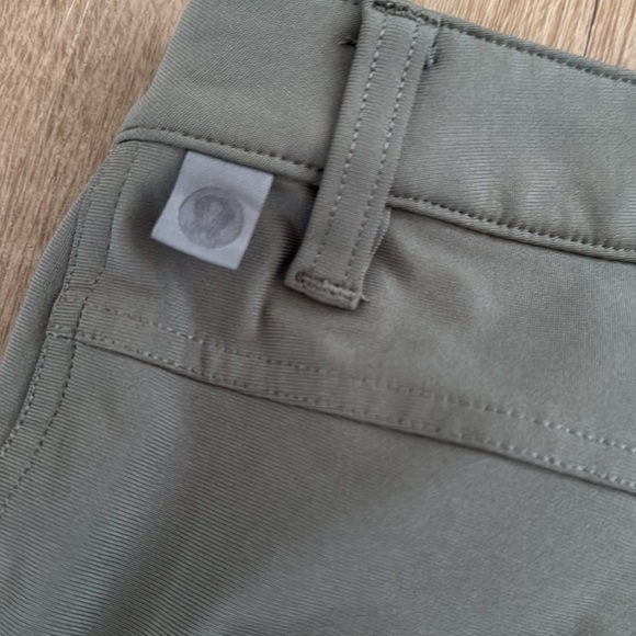 Lululemon ABC pant size 34 - Picture 3 of 5